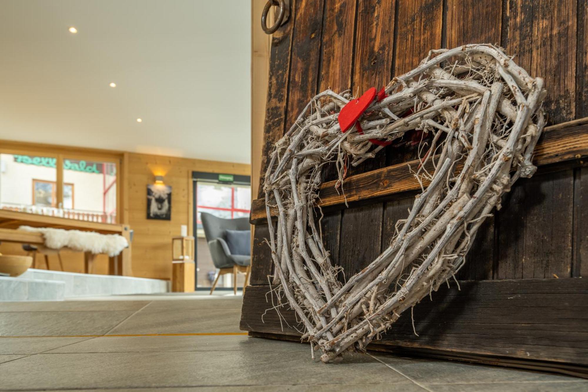 Hotel Bellwald Eksteriør bilde